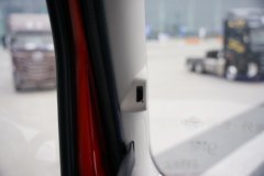 一汽解放J6 PRO 13.2L LNG 530马力 6X4 一汽解放12档 危险品牵引车