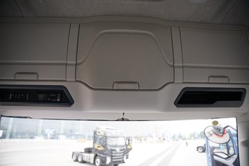 һ�����J6 PRO 13.2L LNG 530���� 6X4 һ�����12�� Σ��Ʒǣ����ͼƬ