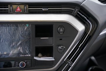 һ�����J6 PRO 13.2L LNG 530���� 6X4 һ�����12�� Σ��Ʒǣ����ͼƬ