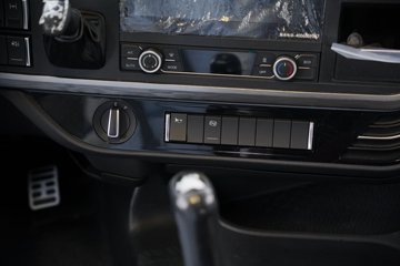 һ�����J6 PRO 13.2L LNG 530���� 6X4 һ�����12�� Σ��Ʒǣ����ͼƬ