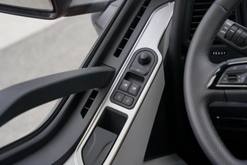 һ�����J6 PRO 13.2L LNG 530���� 6X4 һ�����12�� Σ��Ʒǣ����ͼƬ