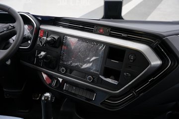 һ�����J6 PRO 13.2L LNG 530���� 6X4 һ�����12�� Σ��Ʒǣ����ͼƬ