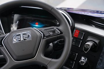 һ�����J6 PRO 13.2L LNG 530���� 6X4 һ�����12�� Σ��Ʒǣ����ͼƬ