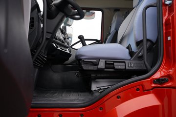 һ�����J6 PRO 13.2L LNG 530���� 6X4 һ�����12�� Σ��Ʒǣ����ͼƬ