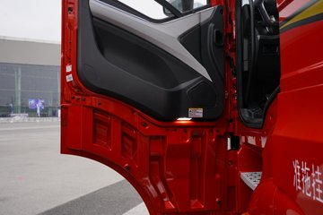 һ�����J6 PRO 13.2L LNG 530���� 6X4 һ�����12�� Σ��Ʒǣ����ͼƬ