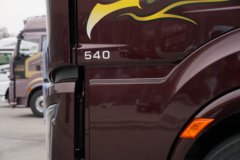 一汽解放J6 PRO 12.5L柴油 540马力 6X4 一汽解放12档 AMT自动档 牵引车 一汽解放J6 PRO 12.5L柴油 540马力 6X4 一汽解放12档 AMT自动档 牵引车