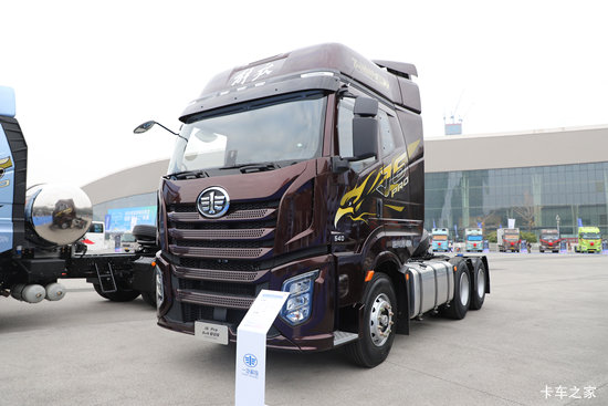 һ�����J6 PRO 12.5L���� 540���� 6X4 һ�����12�� AMT�Զ��� ǣ����