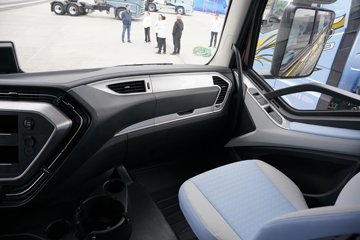 һ�����J6 PRO 12.5L���� 540���� 6X4 һ�����12�� AMT�Զ��� ǣ����ͼƬ