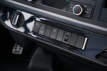 һ�����J6 PRO 12.5L���� 540���� 6X4 һ�����12�� AMT�Զ��� ǣ����ͼƬ