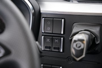 һ�����J6 PRO 12.5L���� 540���� 6X4 һ�����12�� AMT�Զ��� ǣ����ͼƬ