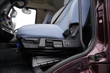 һ�����J6 PRO 12.5L���� 540���� 6X4 һ�����12�� AMT�Զ��� ǣ����ͼƬ