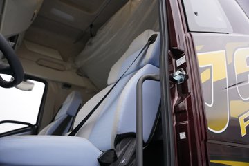 һ�����J6 PRO 12.5L���� 540���� 6X4 һ�����12�� AMT�Զ��� ǣ����ͼƬ