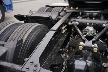 һ�����J6 PRO 12.5L���� 540���� 6X4 һ�����12�� AMT�Զ��� ǣ����ͼƬ