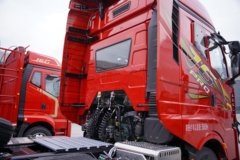 一汽解放J6 PRO 11.1L柴油 460马力 4X2 一汽解放12档 牵引车