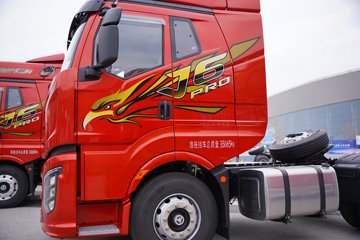 һ�����J6 PRO 11.1L���� 460���� 4X2 һ�����12�� ǣ����ͼƬ