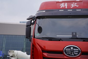 һ�����J6 PRO 11.1L���� 460���� 4X2 һ�����12�� ǣ����ͼƬ