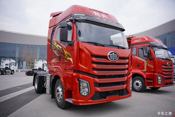 一汽解放J6 PRO 11.1L柴油 460马力 4X2 一汽解放12档 牵引车