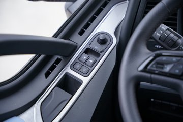 һ�����J6 PRO 11.1L���� 460���� 4X2 һ�����12�� ǣ����ͼƬ