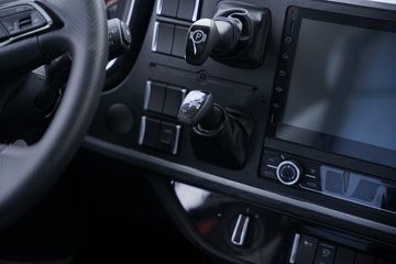 һ�����J6 PRO 11.1L���� 460���� 4X2 һ�����12�� ǣ����ͼƬ