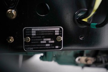 һ�����J6 PRO 11.1L���� 460���� 4X2 һ�����12�� ǣ����ͼƬ