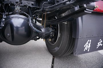 һ�����J6 PRO 11.1L���� 460���� 4X2 һ�����12�� ǣ����ͼƬ