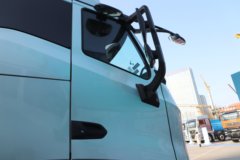 重汽黄河H7 6X4 混合动力牵引车 宁德时代60kWh 重汽黄河H7 6X4 混合动力牵引车 宁德时代60kWh