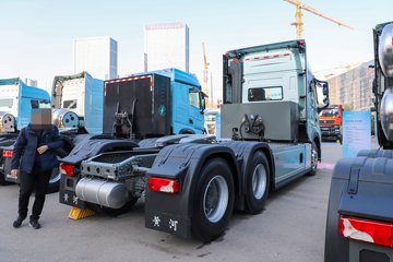 黄河H7&nbsp;电动牵引车外观图片