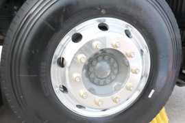 黄河H7&nbsp;电动牵引车底盘图片