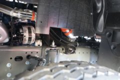 中国重汽成都商用车V3-X 4.1L柴油 200马力 4X2 法士特8档 3.8米排半自卸车 中国重汽成都商用车V3-X 4.1L柴油 200马力 4X2 法士特8档 3.8米排半自卸车