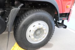 中国重汽成都商用车V3-X 4.1L柴油 200马力 4X2 法士特8档 3.8米排半自卸车 中国重汽成都商用车V3-X 4.1L柴油 200马力 4X2 法士特8档 3.8米排半自卸车