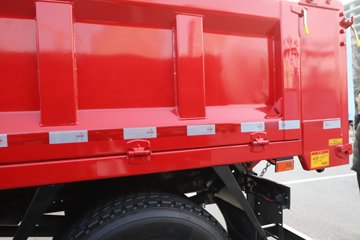 �й������ɶ����ó�V3-X 4.1L���� 200���� 4X2 ��ʿ��8�� 3.8���Ű���ж��ͼƬ