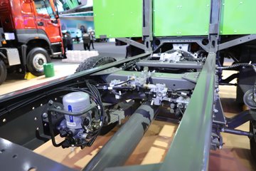 �й������ɶ����ó� ����V5-X 8X4 ���綯��ж�� ����ʱ��352kWhͼƬ