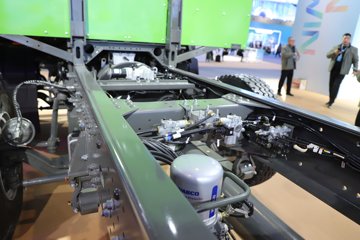 �й������ɶ����ó� ����V5-X 8X4 ���綯��ж�� ����ʱ��352kWhͼƬ