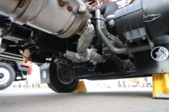 中国重汽成都商用车 V1-X 2.5L柴油 170马力 4X2 10档 AMT自动档 2.9米自卸车