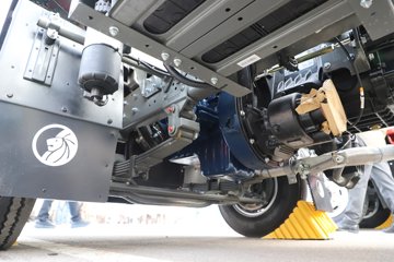�й������ɶ����ó� V1-X 2.5L���� 170���� 4X2 10�� AMT�Զ��� 2.9����ж��ͼƬ