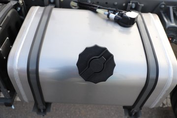 �й������ɶ����ó� V1-X 2.5L���� 170���� 4X2 10�� AMT�Զ��� 2.9����ж��ͼƬ