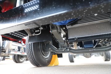 �й������ɶ����ó� V1-X 2.5L���� 170���� 4X2 10�� AMT�Զ��� 2.9����ж��ͼƬ