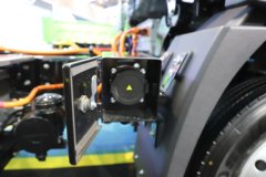 重汽豪曼 星蓝EM3 天行版 4.18米单排纯电动栏板轻卡 宁德时代140.41kWh