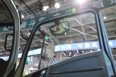 重汽豪曼牛气冲天MAX 2.5L柴油 185马力 中国重汽12档 4.15米单排仓栅式轻卡 重汽豪曼牛气冲天MAX 2.5L柴油 185马力 中国重汽12档 4.15米单排仓栅式轻卡