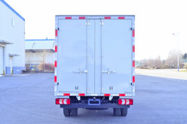 鑫程-1&nbsp;电动载货车外观图片