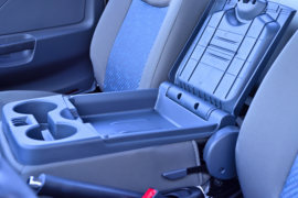 鑫程-1&nbsp;电动载货车驾驶室图片