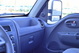 鑫程-1&nbsp;电动载货车驾驶室图片