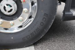 东风柳汽 乘龙HK 14.5L LNG 630马力 6X4 法士特12档 AMT自动档 牵引车 东风柳汽 乘龙HK 14.5L LNG 630马力 6X4 法士特12档 AMT自动档 牵引车