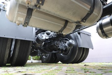 �������� ����HK 14.5L LNG 630���� 6X4 ��ʿ��12�� AMT�Զ��� ǣ����ͼƬ