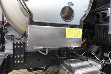 �������� ����HK 14.5L LNG 630���� 6X4 ��ʿ��12�� AMT�Զ��� ǣ����ͼƬ