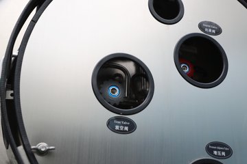 �������� ����HK 14.5L LNG 630���� 6X4 ��ʿ��12�� AMT�Զ��� ǣ����ͼƬ