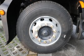 乘龙H7pro&nbsp;电动牵引车底盘图片