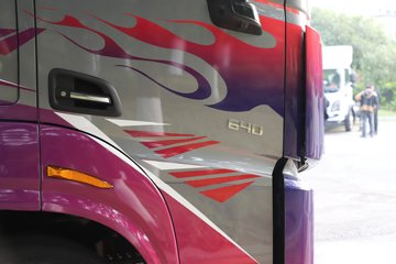 ������������HK 15.5L LNG 640���� 6X4 ��ʿ��12�� AMT�Զ��� ǣ����ͼƬ