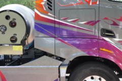 东风柳汽乘龙HK 15.5L LNG 640马力 6X4 法士特12档 AMT自动档 牵引车