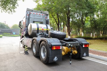 ������������HK 15.5L LNG 640���� 6X4 ��ʿ��12�� AMT�Զ��� ǣ����ͼƬ